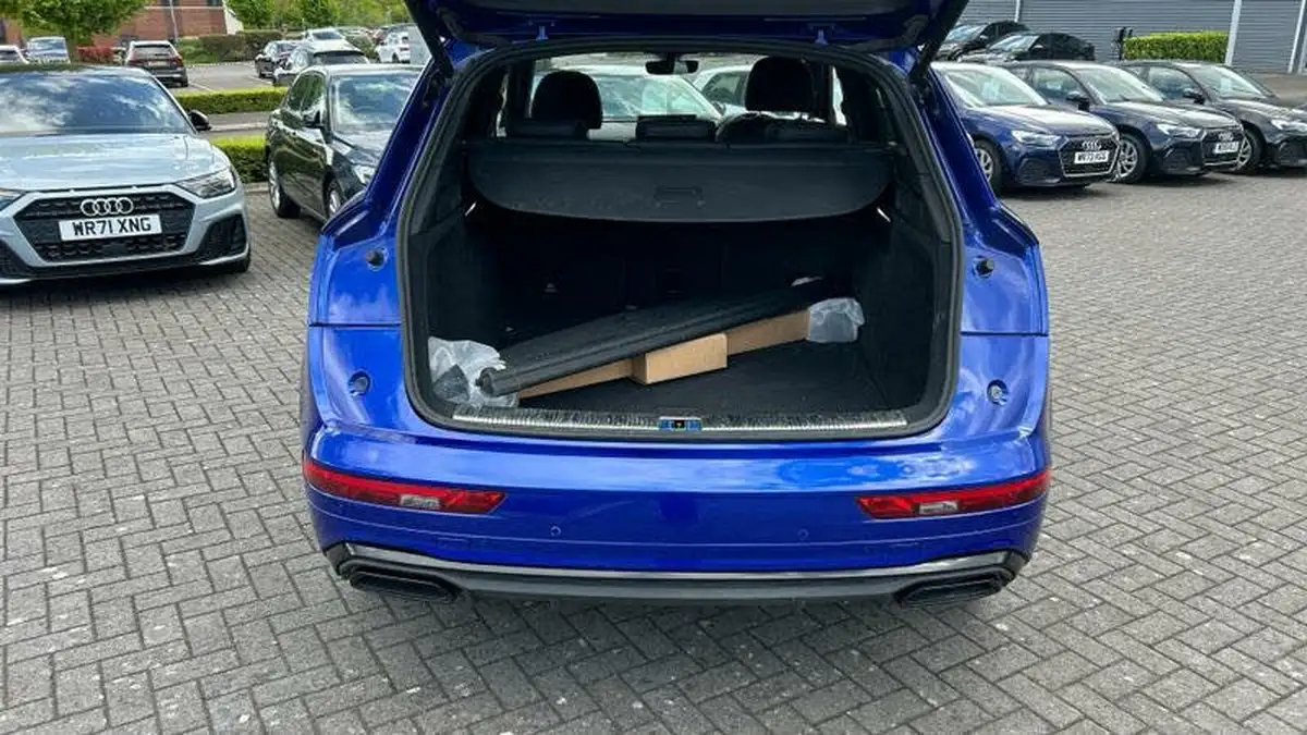 2022-audi-q5-20-45-tfsi-edition-1-sportback-big-14
