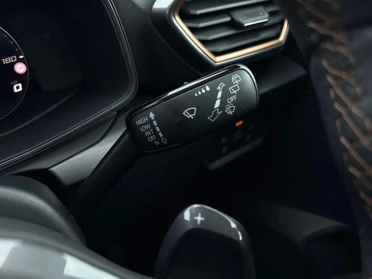 2024-cupra-formentor-15-tsi-v2-dsg-big-50