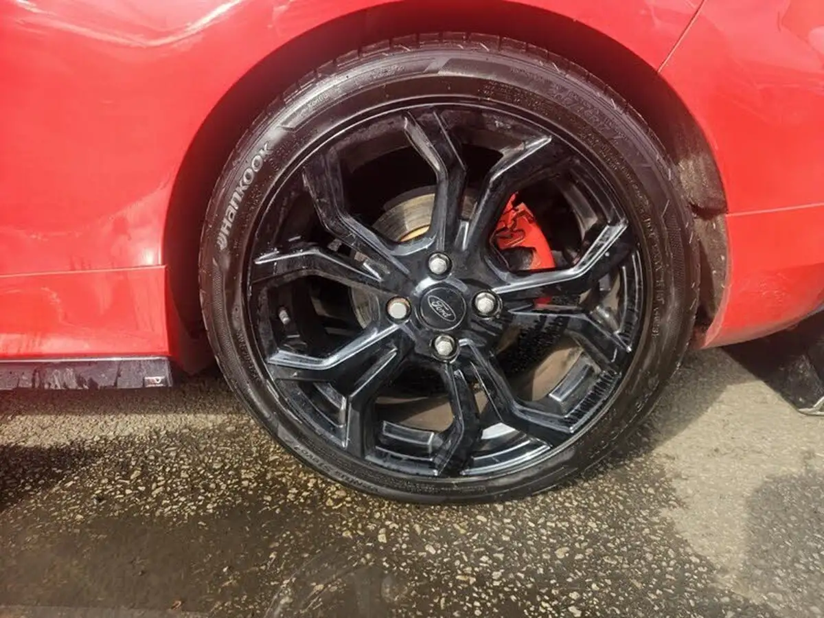 2018-ford-fiesta-big-13