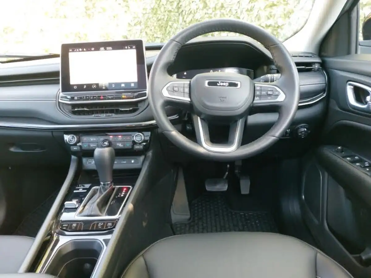 2024-jeep-compass-13-gse-s-big-6