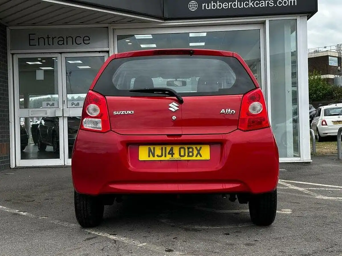 2014-suzuki-alto-10-sz3-big-4