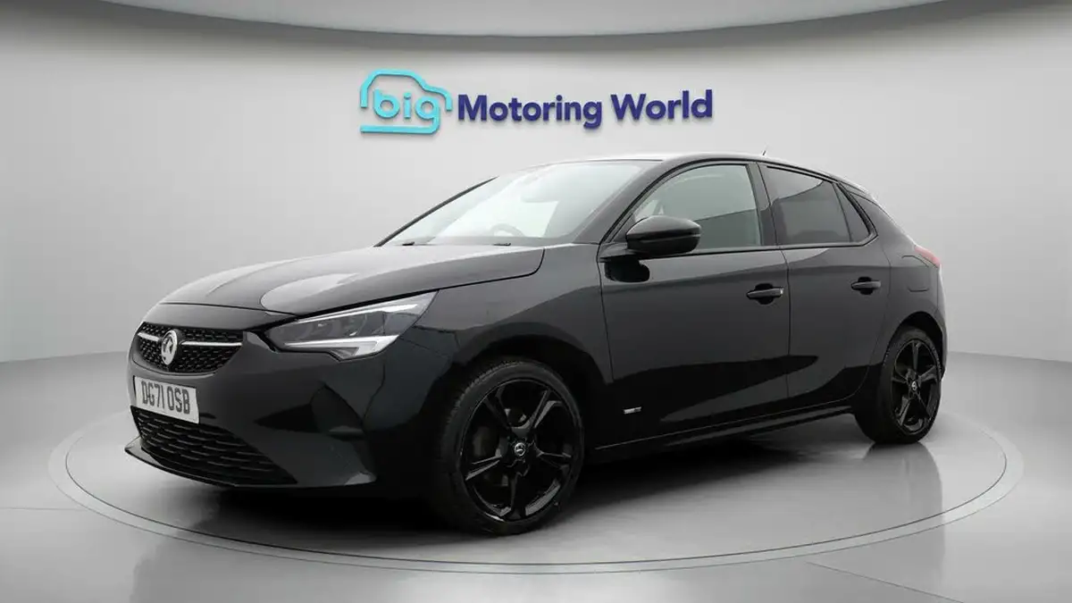 2021-vauxhall-corsa-12i-griffin-edition-big-2