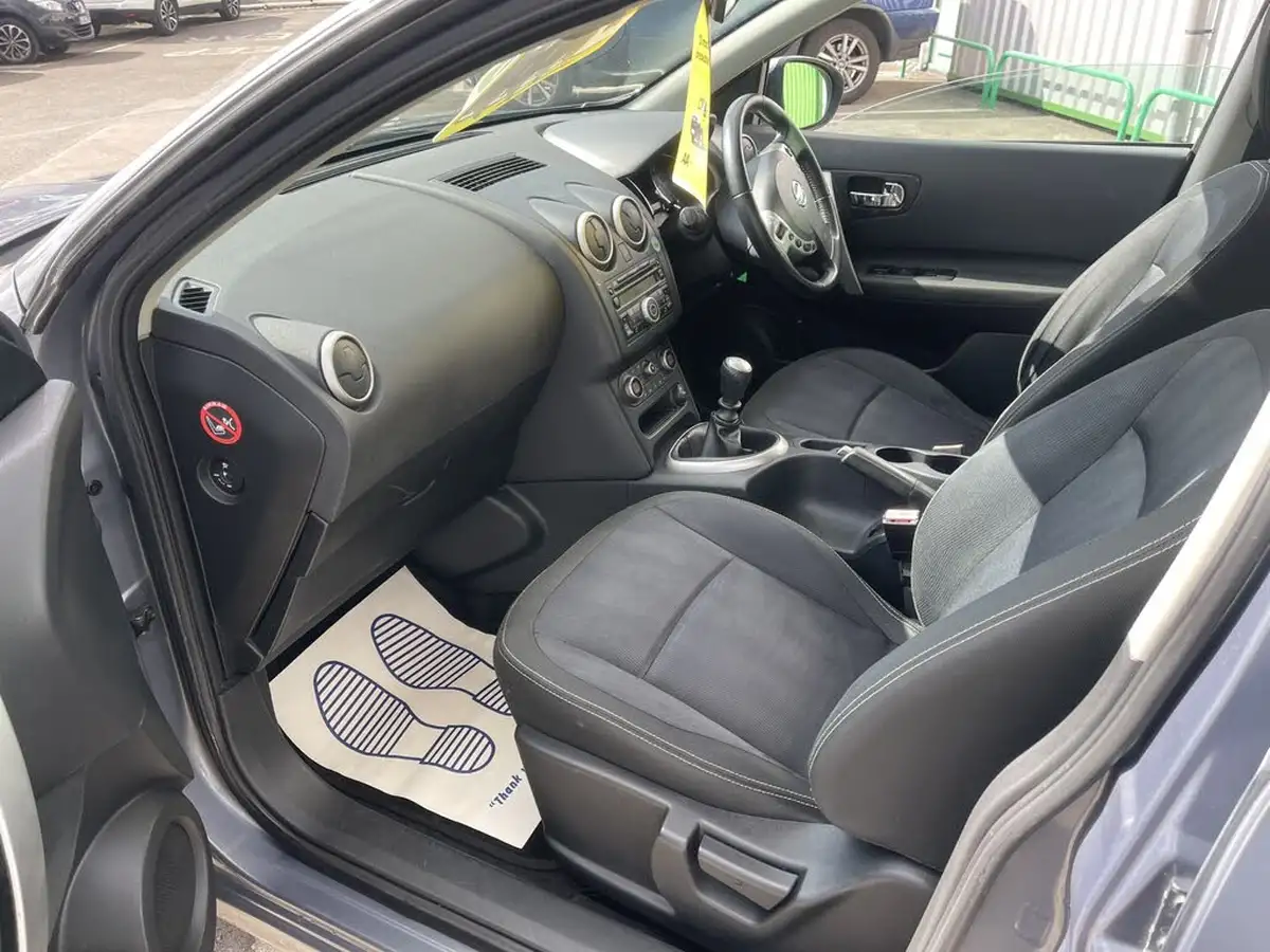 2010-nissan-qashqai-15td-acenta-big-11