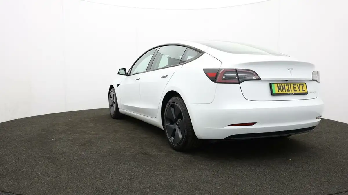 2021-tesla-model-3-e-long-range-4x4-big-72