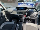 2014-citroen-grand-c4-picasso-16e-hdi-exclusive-small-31
