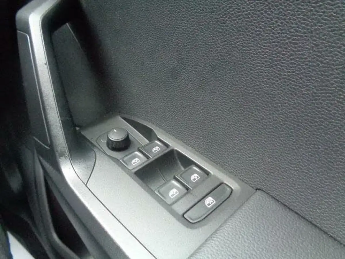 2022-seat-arona-10-tsi-se-technology-big-18