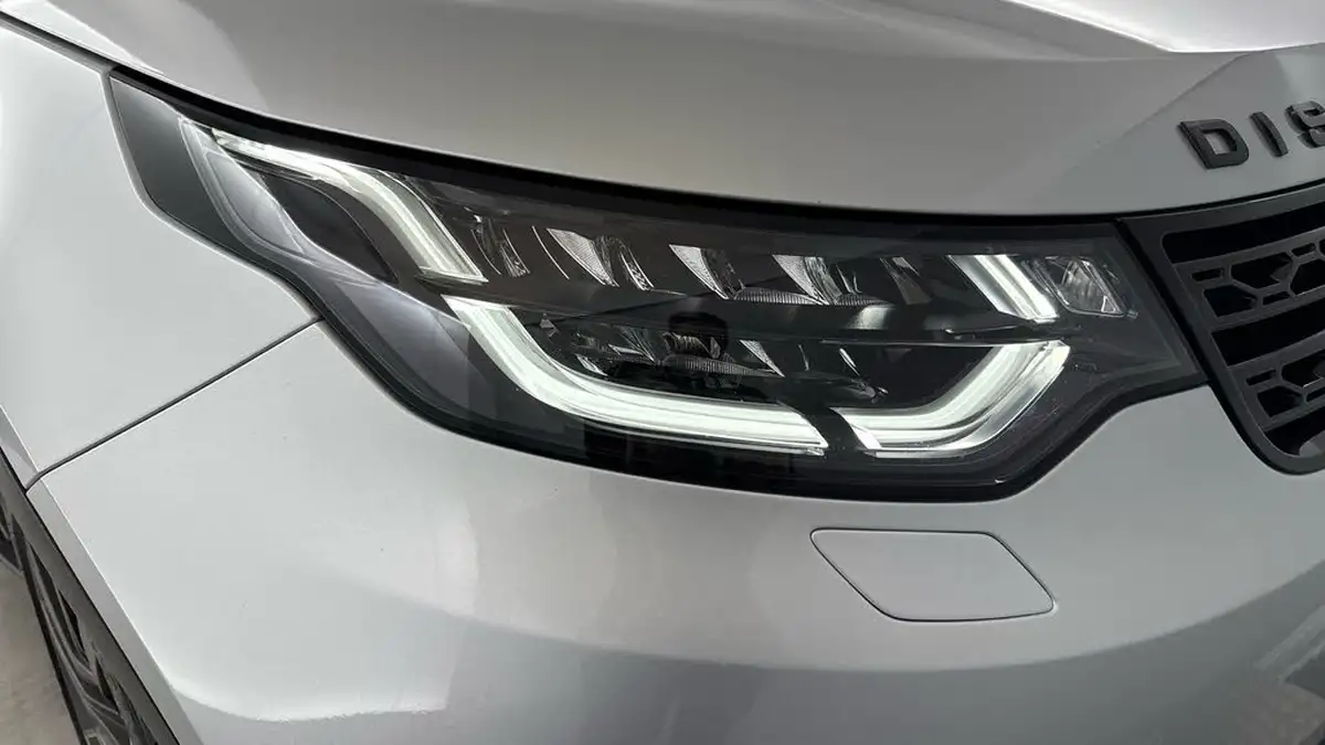2019-land-rover-discovery-30-sd6-hse-luxury-big-25