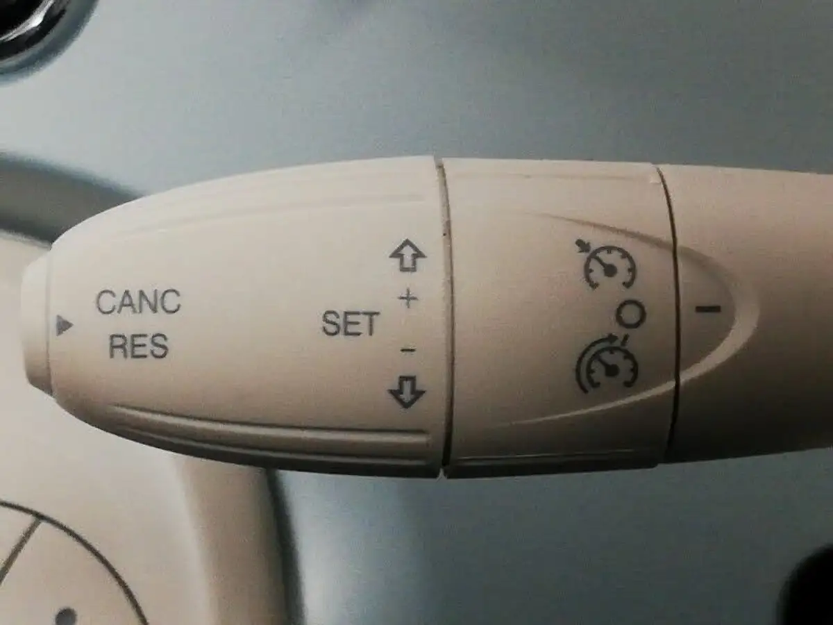 2024-fiat-500-10-top-big-14
