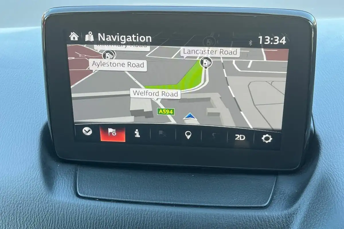2020-mazda-mazda2-15-skyactiv-g-sport-nav-auto-big-18