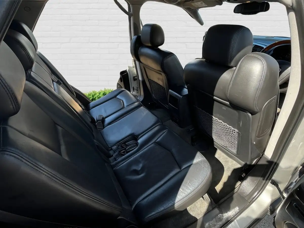 2009-cadillac-srx-46-sport-luxury-big-17