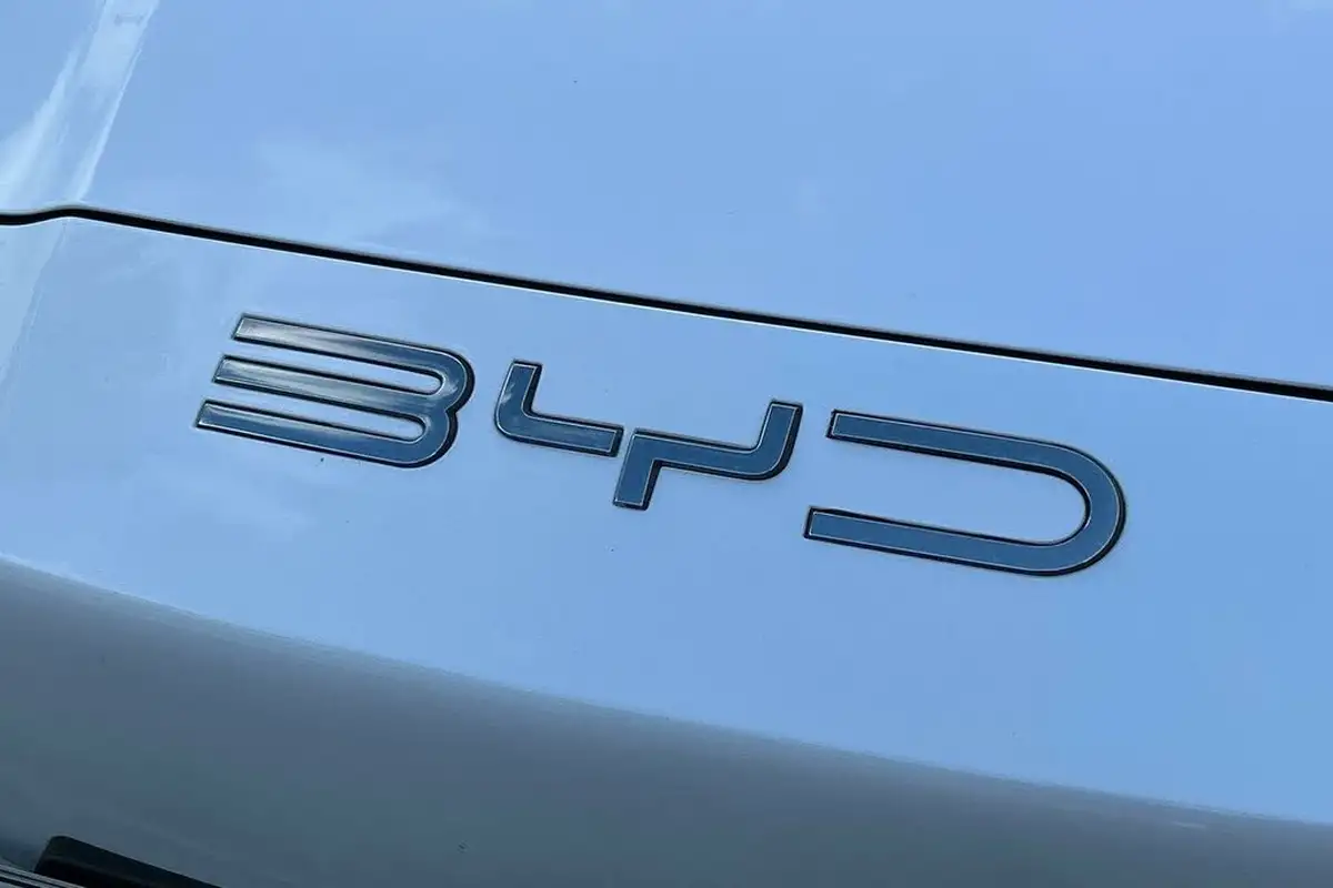 2024-byd-seal-e-excellence-big-35