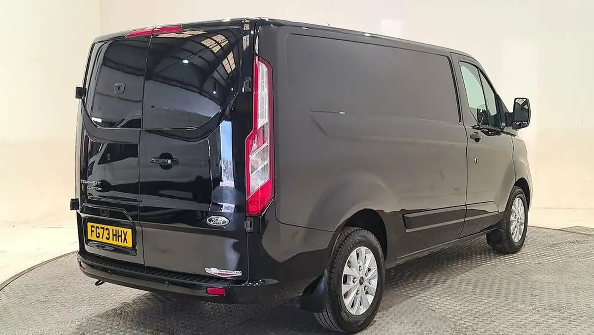 2023-ford-transit-custom-20tdci-300-l1h1-limited-130pseu6d-panel-van-1997cc-big-22