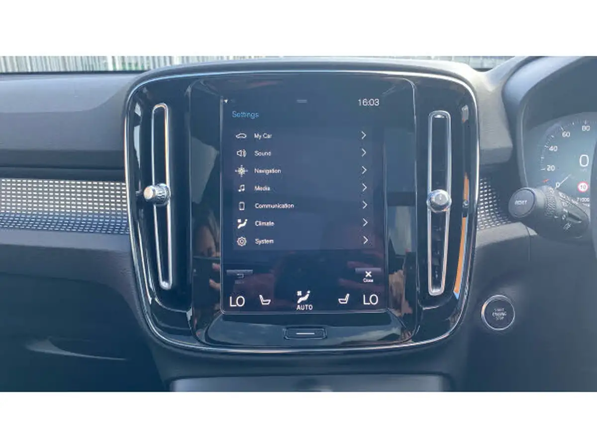 2021-volvo-xc40-15-t3-r-design-pro-163bhp-geartronic-big-33