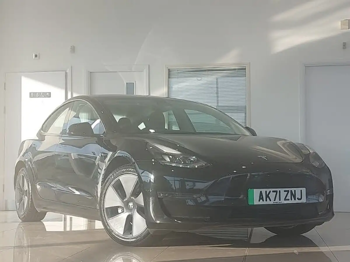 2021-tesla-model-3-e-long-range-awd-big-0