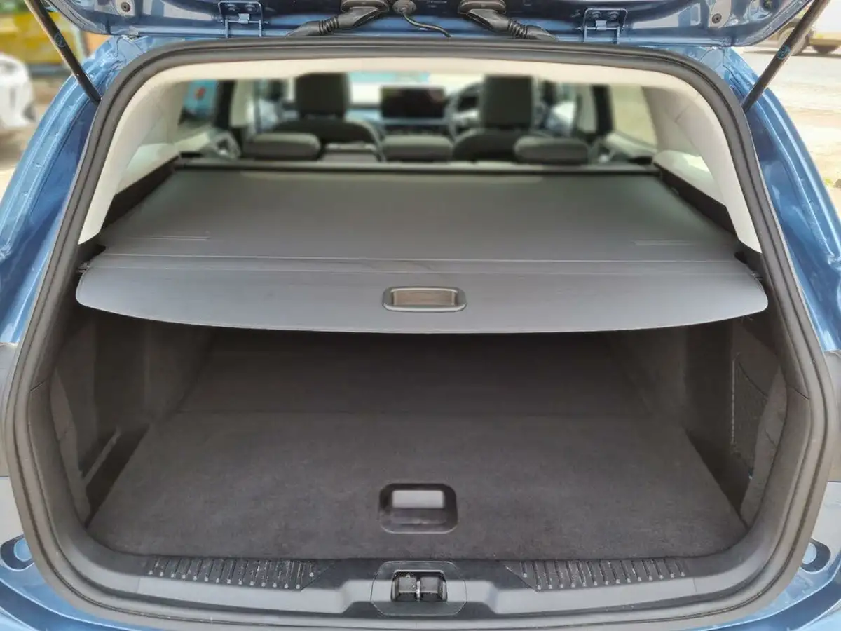 2024-ford-focus-10t-active-x-125ps-estate-big-36