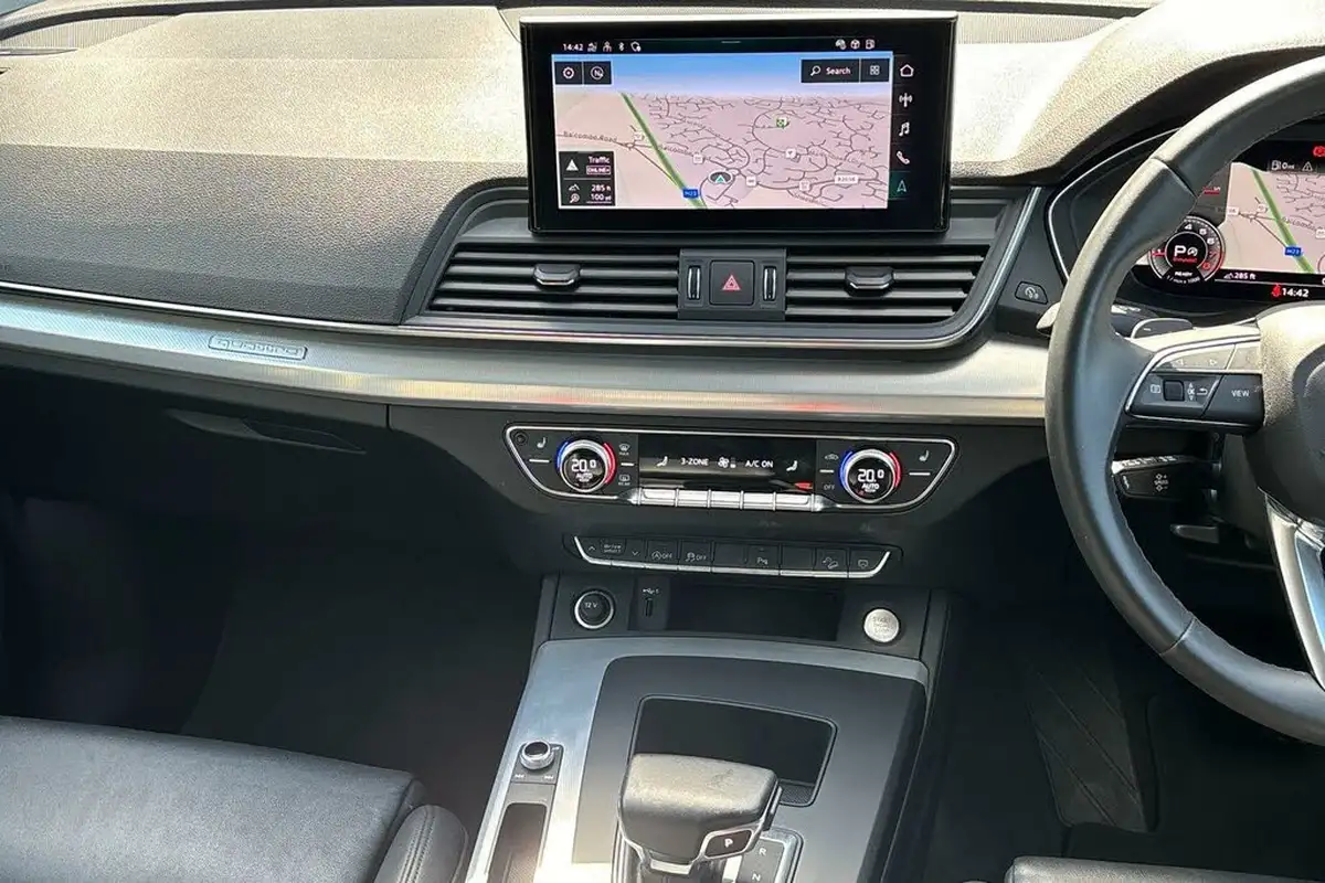 2022-audi-q5-20-45-tfsi-sportback-big-35