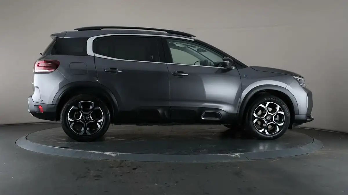 2022-citroen-c5-aircross-16-puretech-shine-big-55