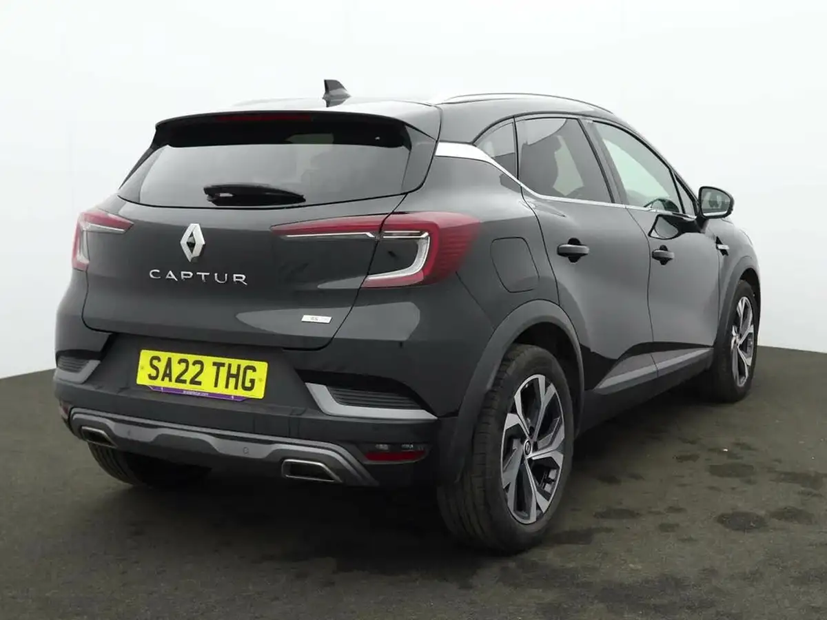 2022-renault-captur-13-tce-rs-line-big-4