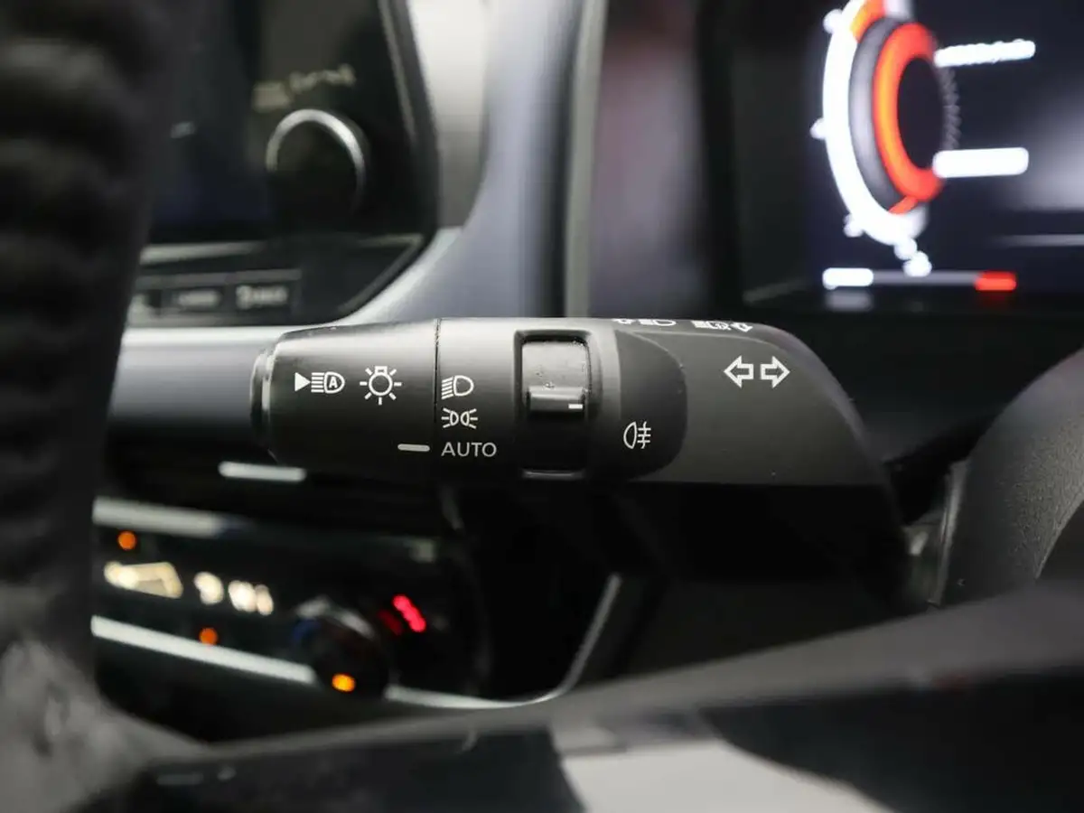 2021-nissan-qashqai-13-dig-t-tekna-big-24
