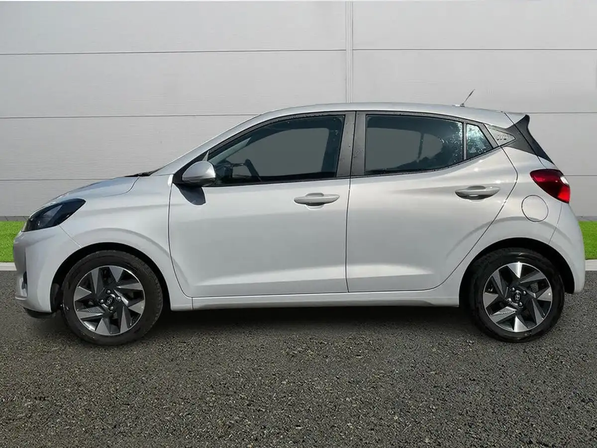 2024-hyundai-i10-12-advance-79ps-big-3