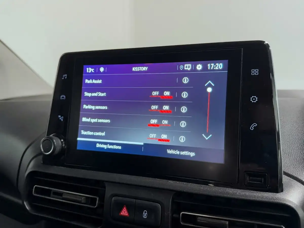 2020-vauxhall-combo-life-12i-elite-big-30