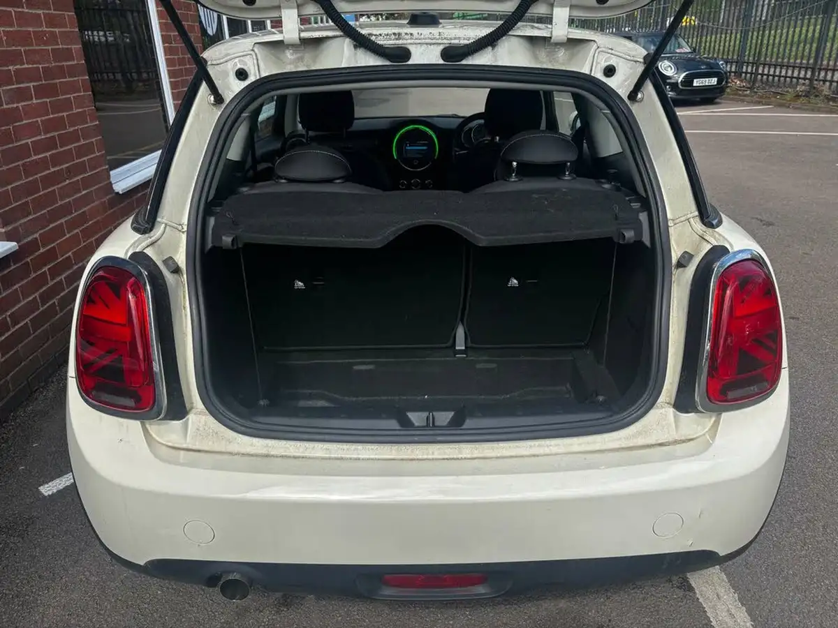 2019-mini-cooper-15-one-classic-101bhp-3d-big-9