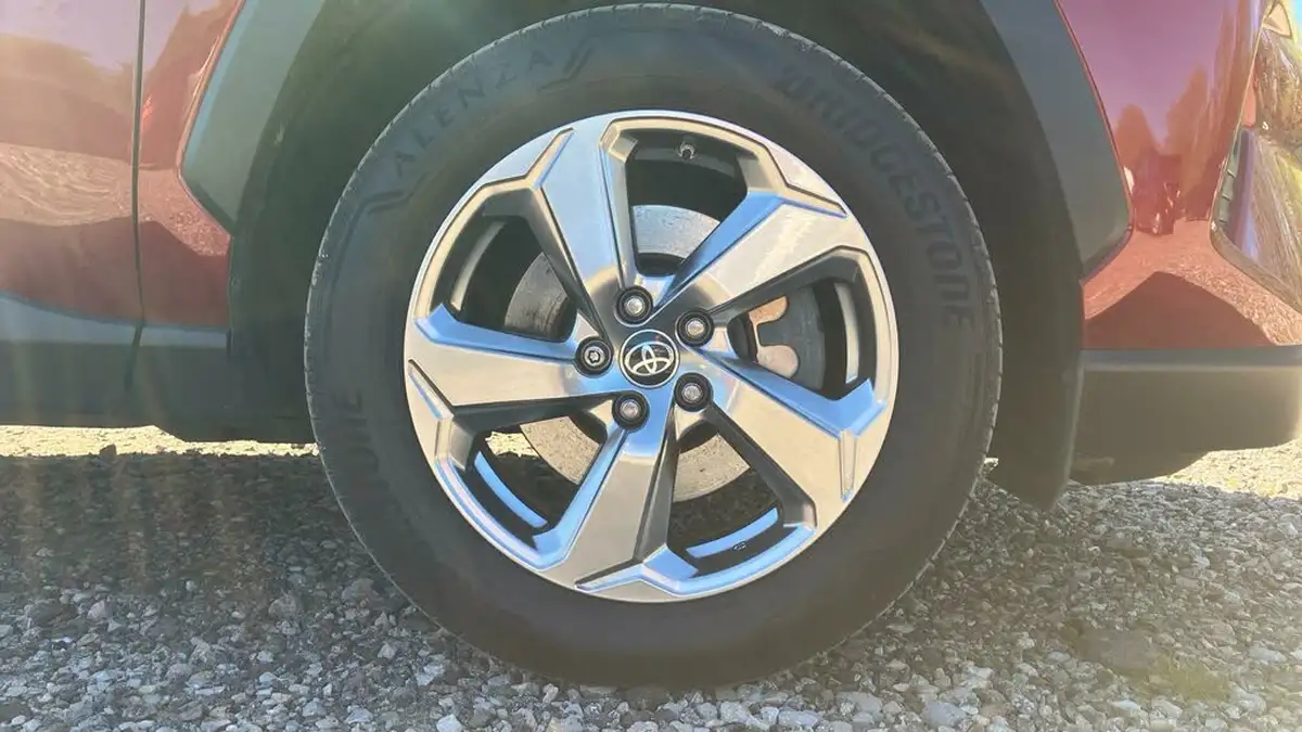 2020-toyota-rav4-25-vvt-i-excel-219bhp-big-17