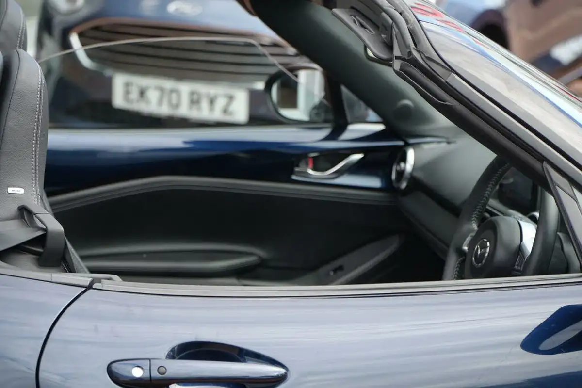 2024-mazda-mx-5-15-exclusive-line-roadster-big-28