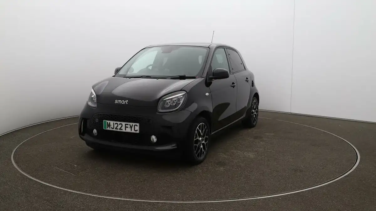 2022-smart-forfour-eq-exclusive-big-28