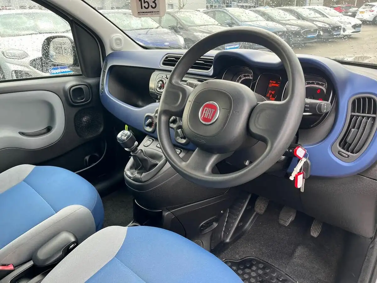 2014-fiat-panda-12-lounge-big-22