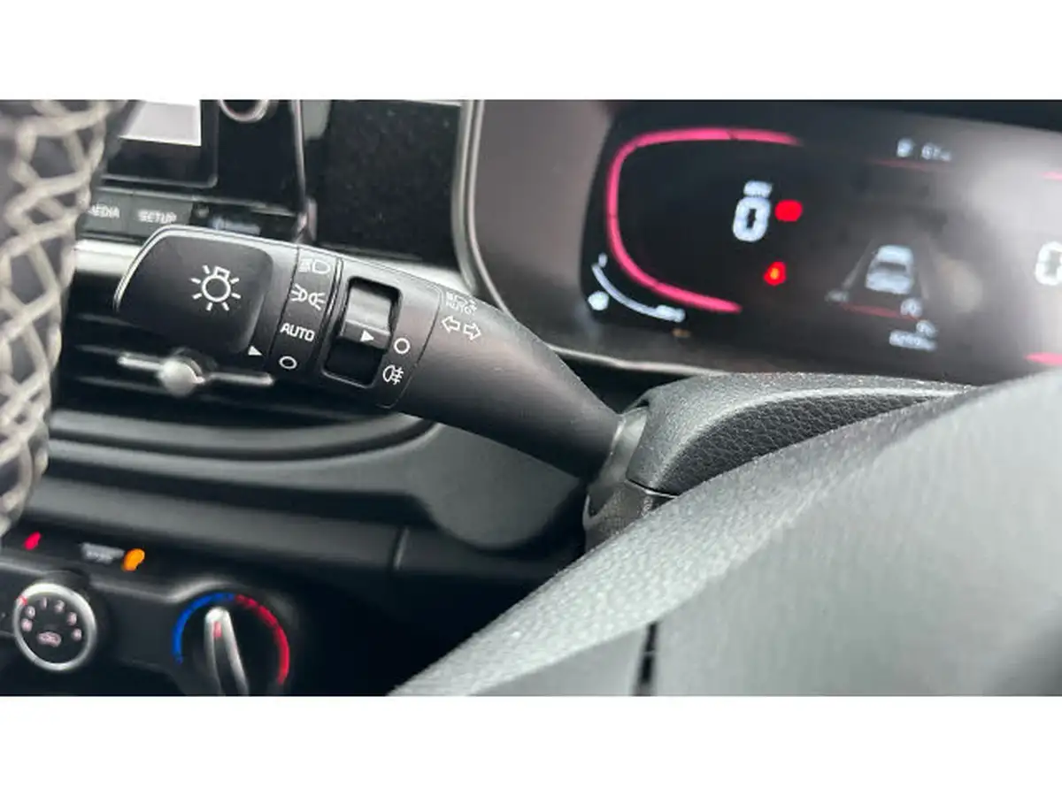 2024-kia-picanto-10-2-big-26