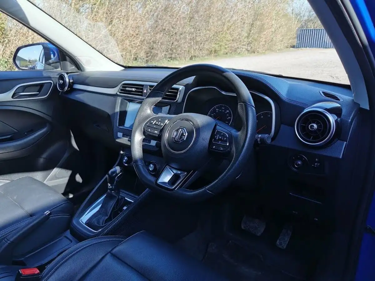 2017-mg-zs-suv-10t-gdi-exclusive-big-8