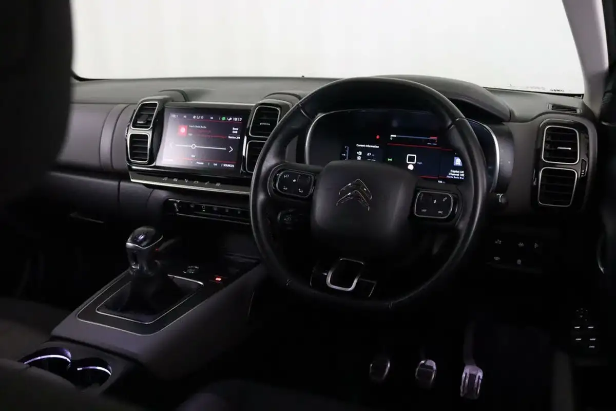 2021-citroen-c5-aircross-15bluehdi-shine-plus-big-14
