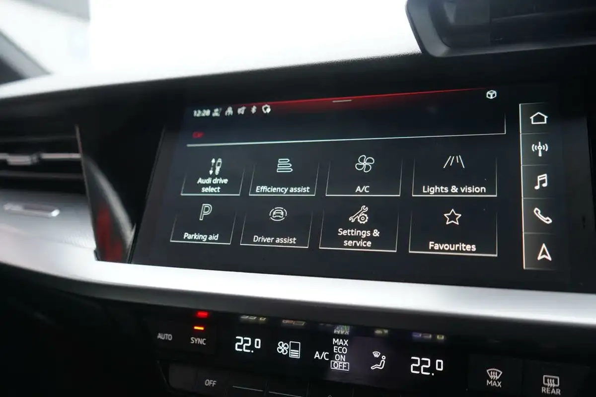 2023-audi-a3-10-30-tfsi-s-line-sportback-5d-tronic-big-44