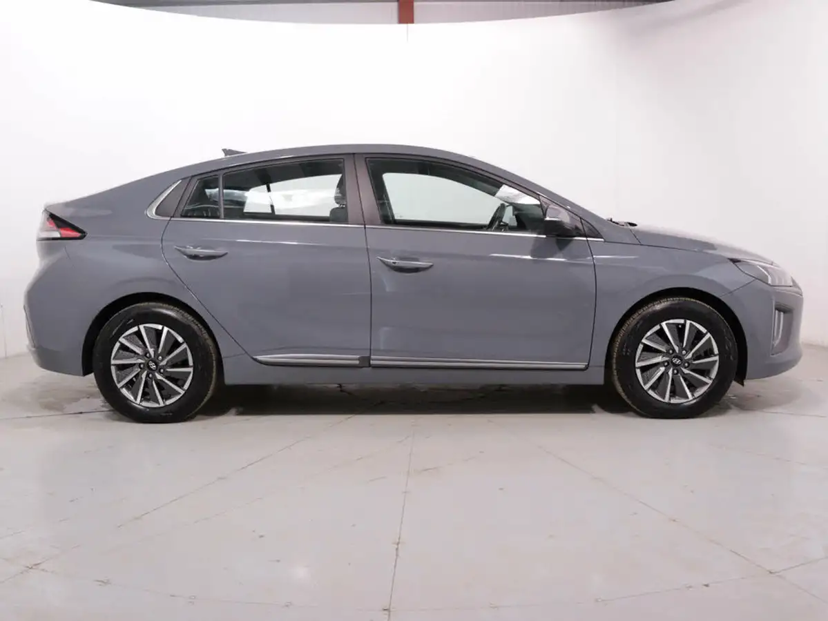 2022-hyundai-ioniq-e-premium-electric-big-7
