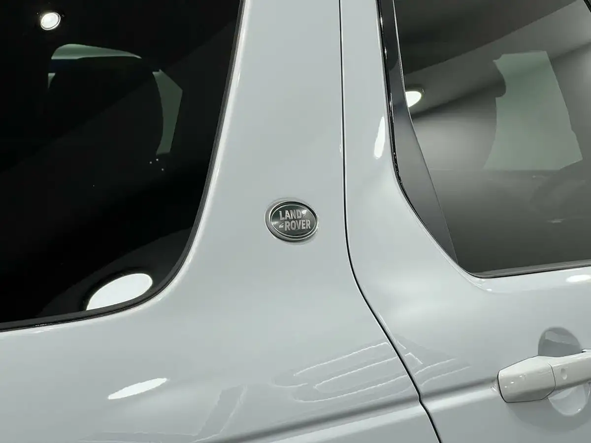 2019-land-rover-discovery-sport-20td4-landmark-big-19