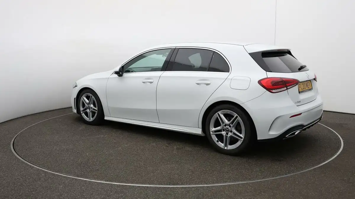 2020-mercedes-benz-a-class-13-a200-amg-line-hatchback-5d-big-25