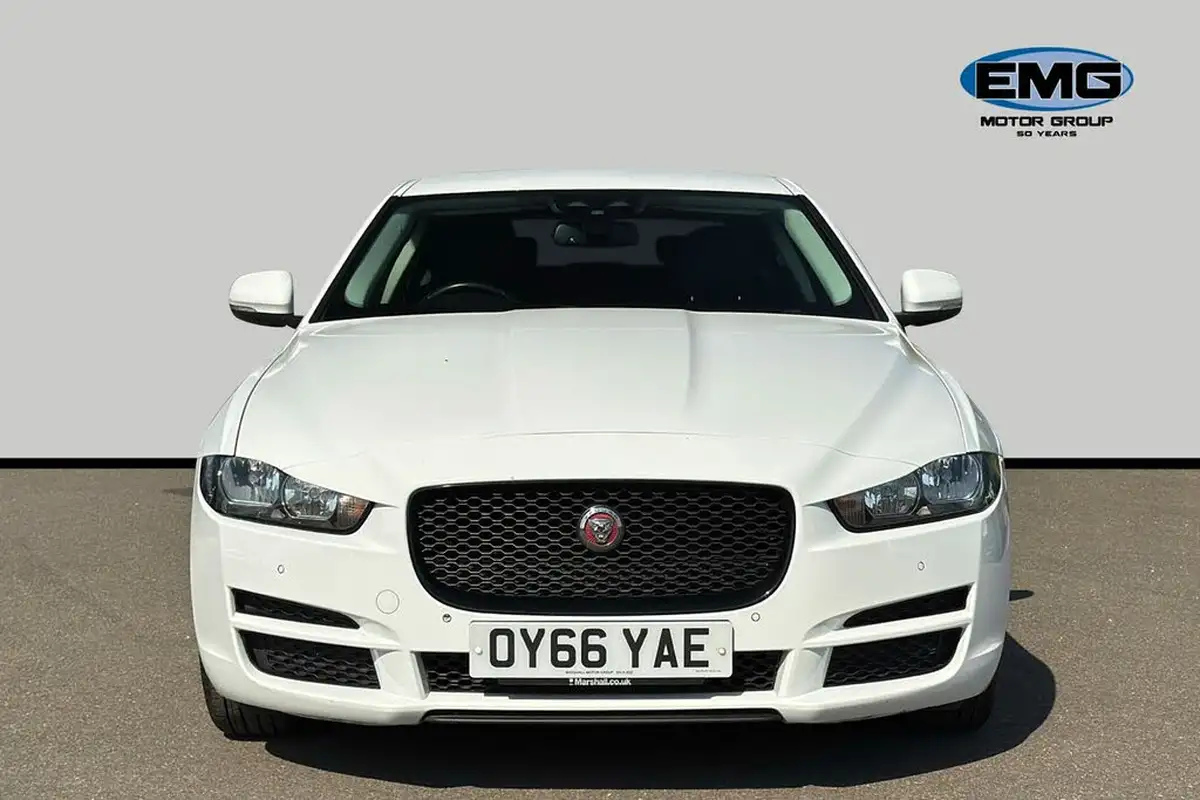 2016-jaguar-xe-20d-prestige-180ps-auto-big-1