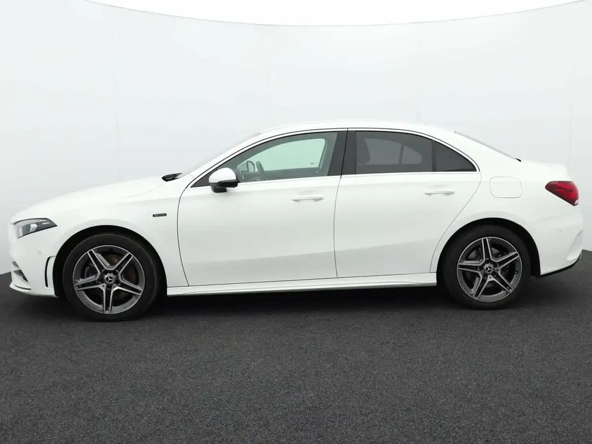 2020-mercedes-benz-a-class-13-a250e-amg-line-executive-saloon-4d-big-3