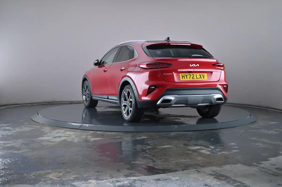 2022-kia-xceed-15-t-gdi-4-big-10