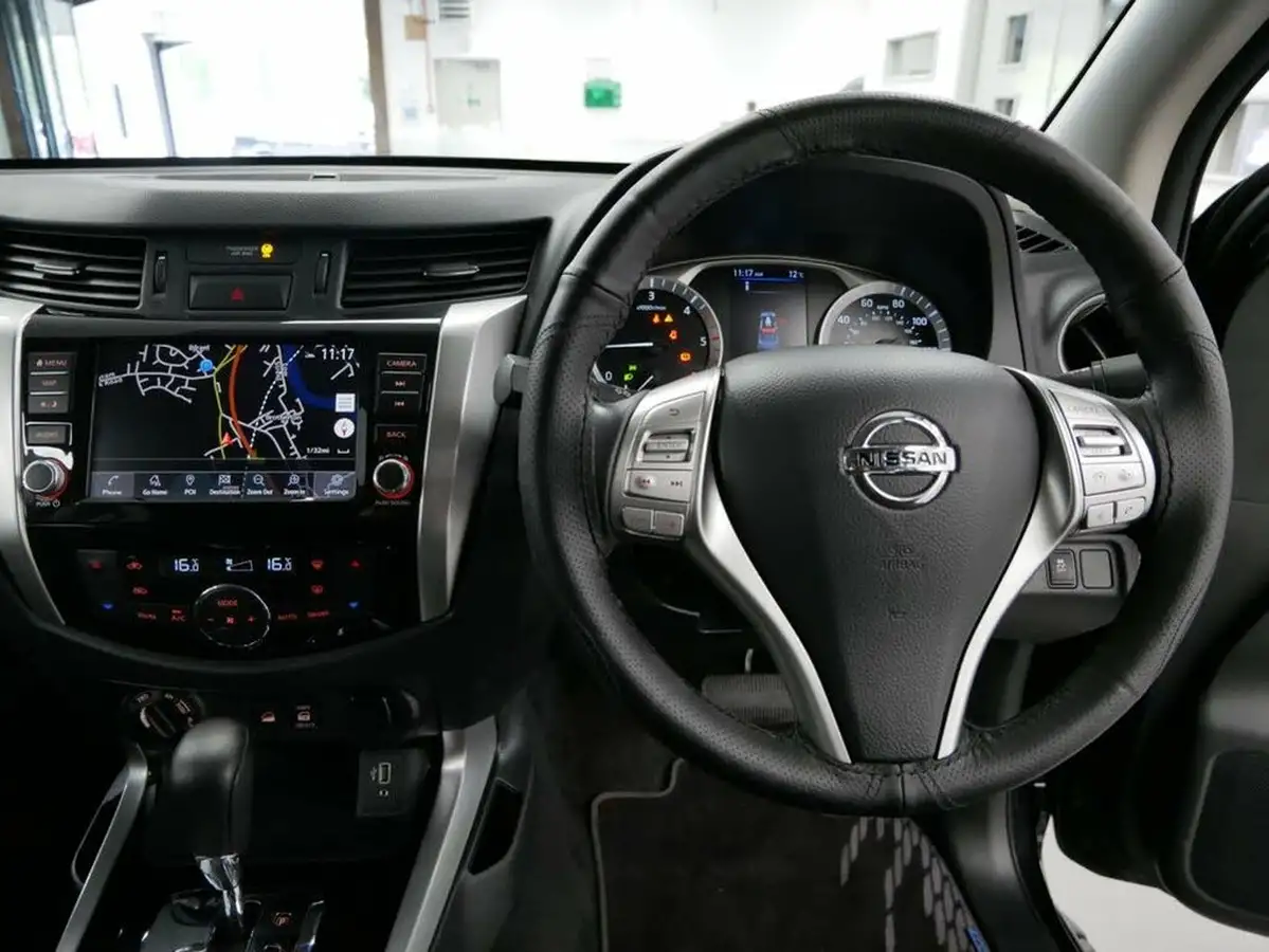 2021-nissan-navara-23dci-tt-n-guard-8-navileathersunroof-auto-big-11