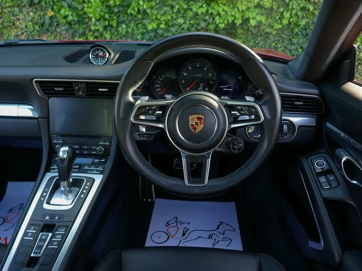 2017-porsche-911-30-carrera-coupe-pdk-big-34