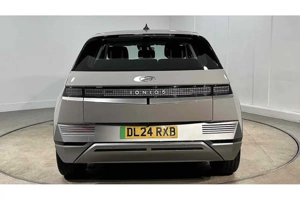 2024-hyundai-ioniq-5-e-premium-170ps-58kwh-rwd-big-8