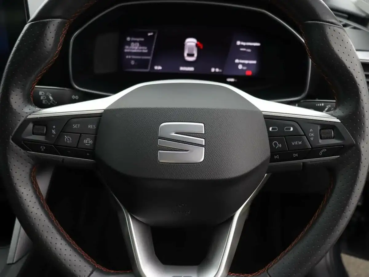 2021-seat-leon-15-tsi-evo-fr-130ps-estate-big-22