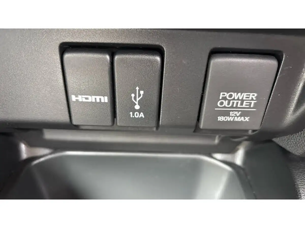 2019-honda-jazz-13-i-vtec-se-cvt-big-30