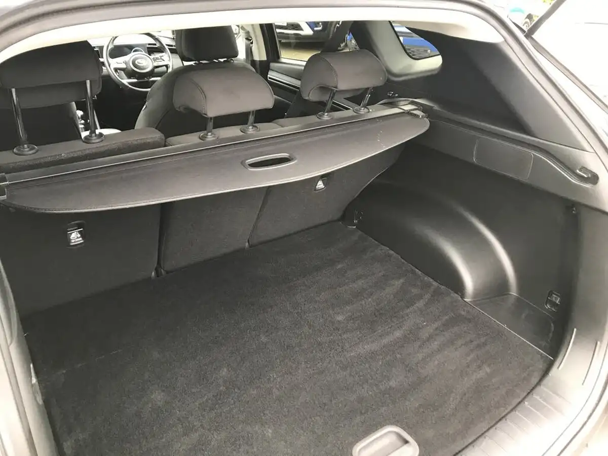 2022-hyundai-tucson-16-t-gdi-se-connect-150ps-big-12
