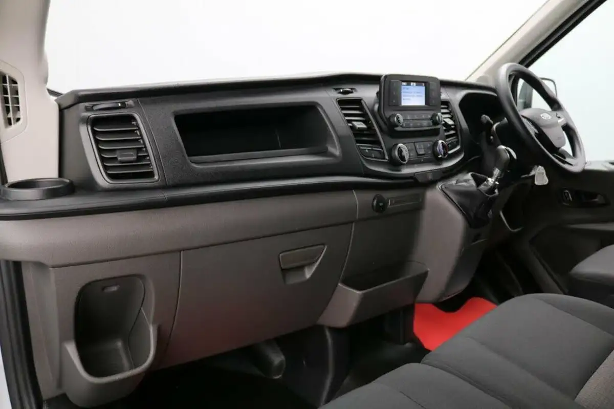 2023-ford-transit-20tdci-350-l2h1-leader-130pseu6dt-fwd-cab-big-26