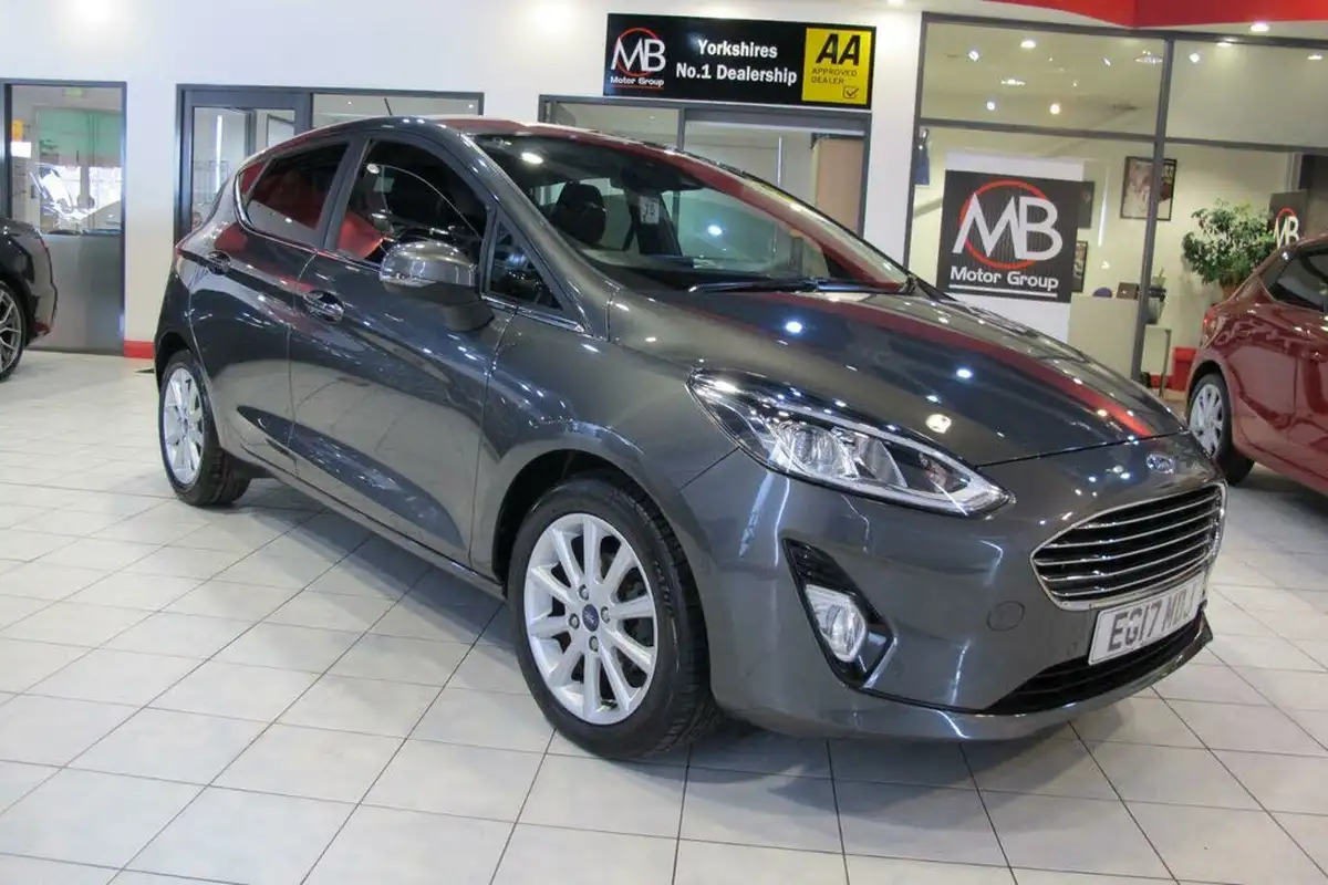 2017-ford-fiesta-10t-titanium-100ps-ecoboost-ss-5d-big-4