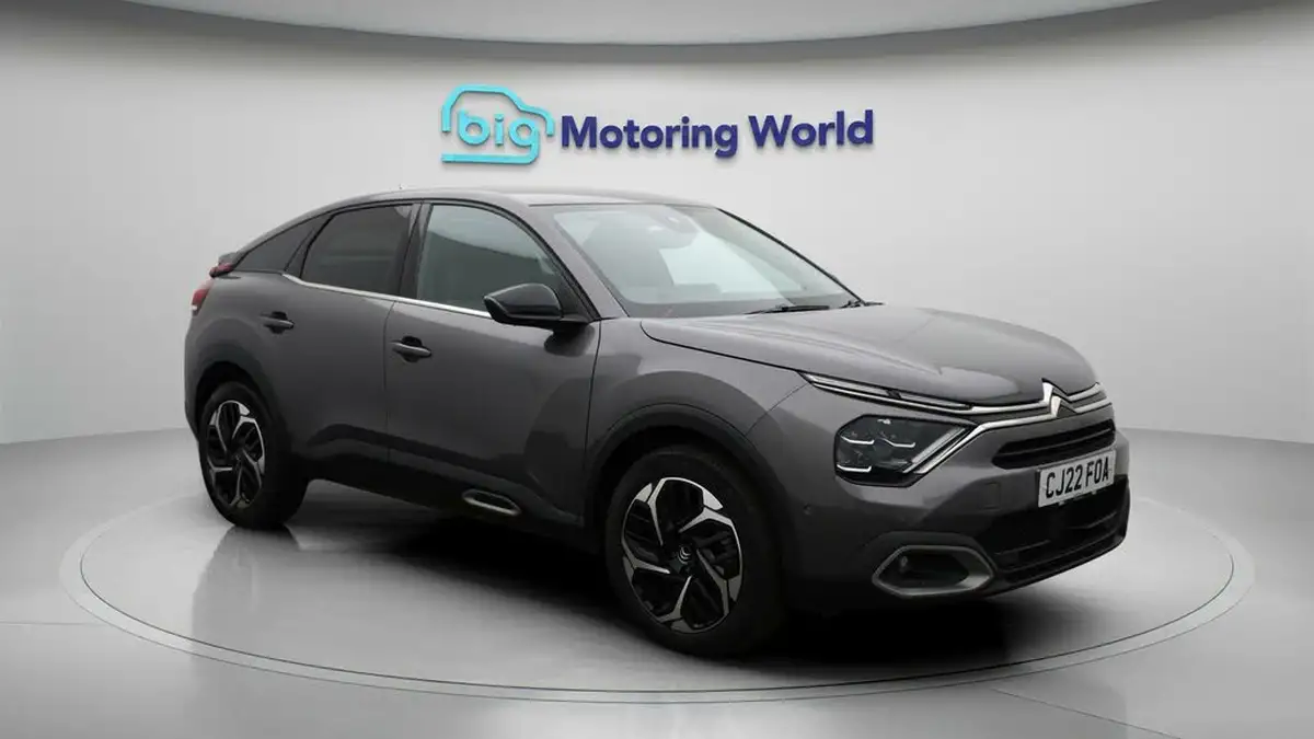 2022-citroen-c4-big-1