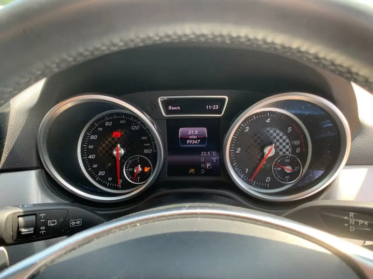 2017-mercedes-benz-gle-class-30-d-gle350d-amg-line-estate-big-14